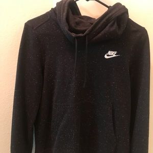 Nike hoodie. Worn once. Great condition